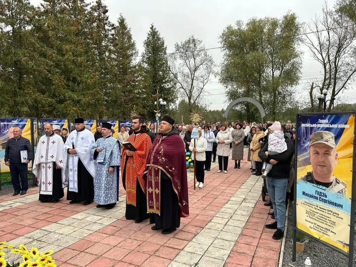 В понеділок у Великій Березовиці вшанують пам'ять загиблих воїнів громади